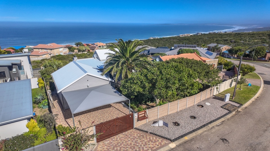 To Let 3 Bedroom Property for Rent in Dana Bay Western Cape